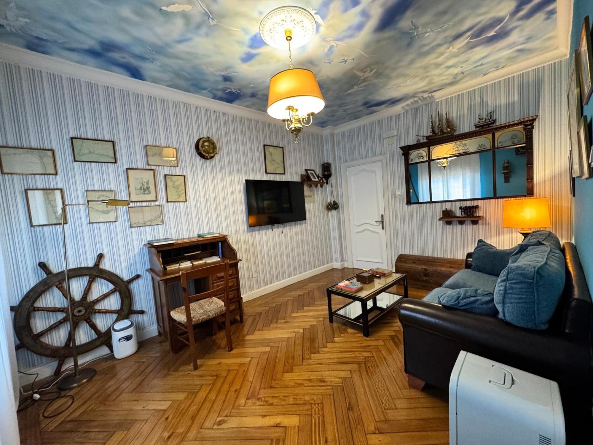 Palacio Pampinot Hotel